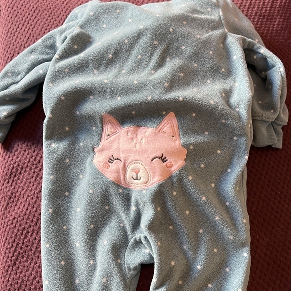 Infant Girl’s Hooded Onesie - Picture 5 of 7